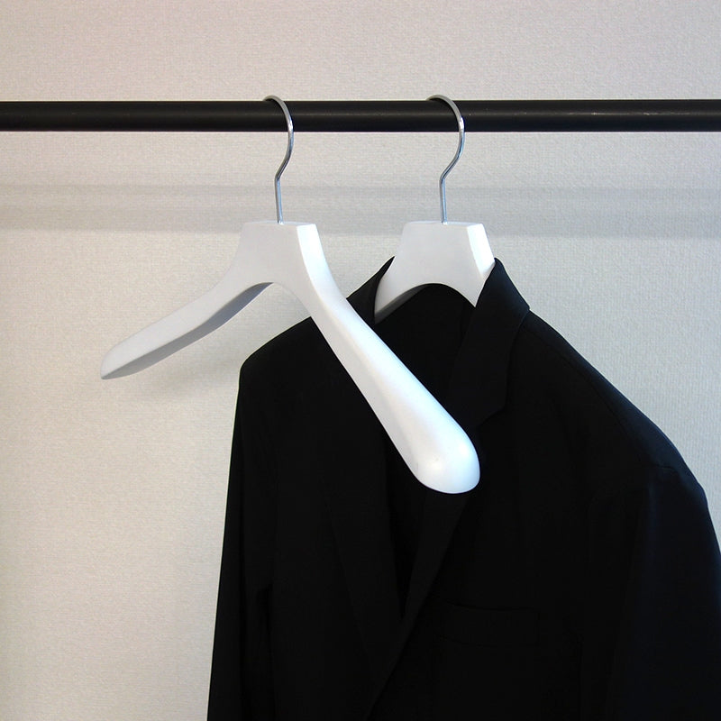 木製ハンガー – ON OFF INTERNATIONAL