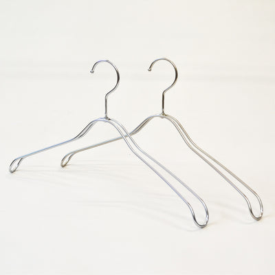 スチール製レディース湾曲ハンガー：梨地加工